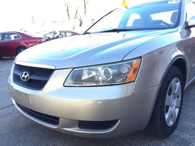 2006 Hyundai Sonata GL 4dr Sedan